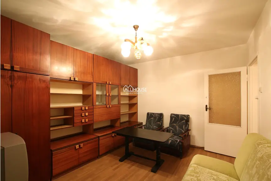 Radom, Ustronie, Komandosów, KAWALERKA, UL. KOMANDOSÓW, OS. USTRONIE