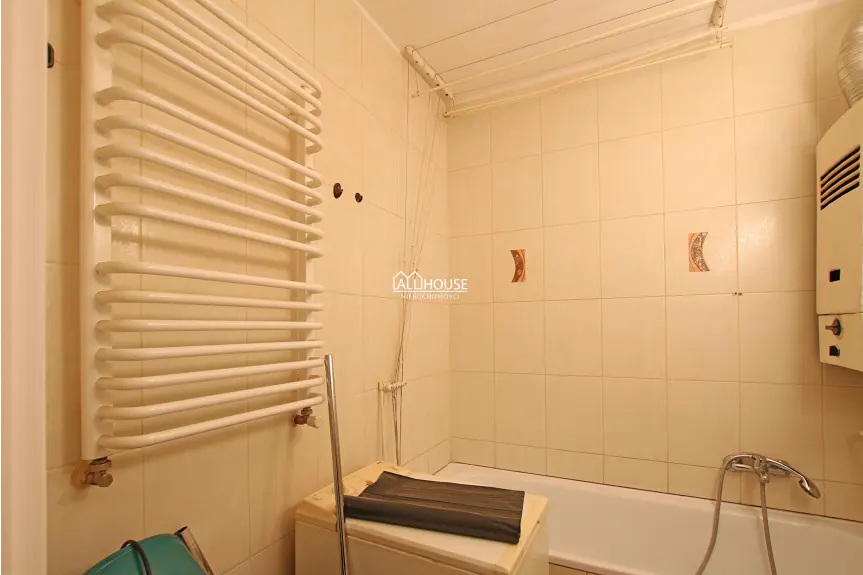 Radom, Ustronie, Komandosów, KAWALERKA, UL. KOMANDOSÓW, OS. USTRONIE