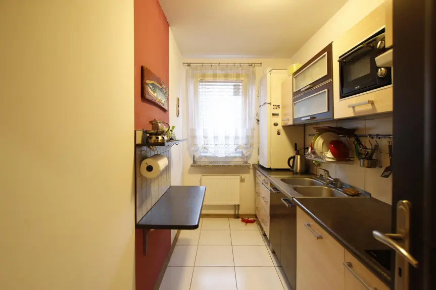 Radom, Ustronie, Staroopatowska, 2 POKOJE Z CAŁYM WYPOSAŻENIEM + MIEJSCE POSTOJOWE