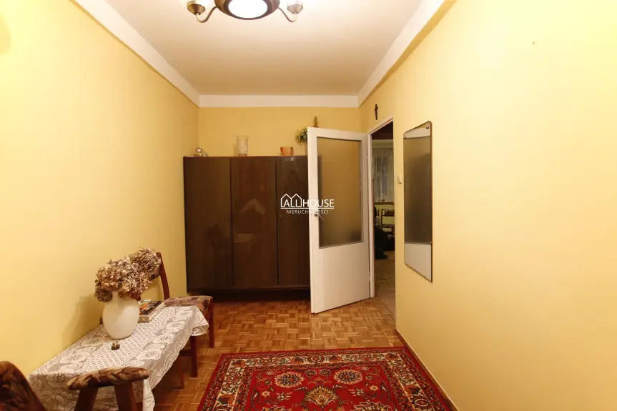 Radom, Nad Potokiem, Grzybowska, 3 POKOJE, PIERWSZE PIĘTRO, UL. GRZYBOWSKA