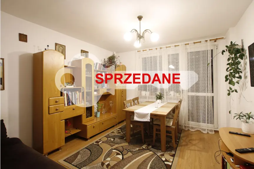 mazowieckie, Radom, Ustronie, Komandosów, 3 POKOJE, UL. KOMANDOSÓW, USTRONIE